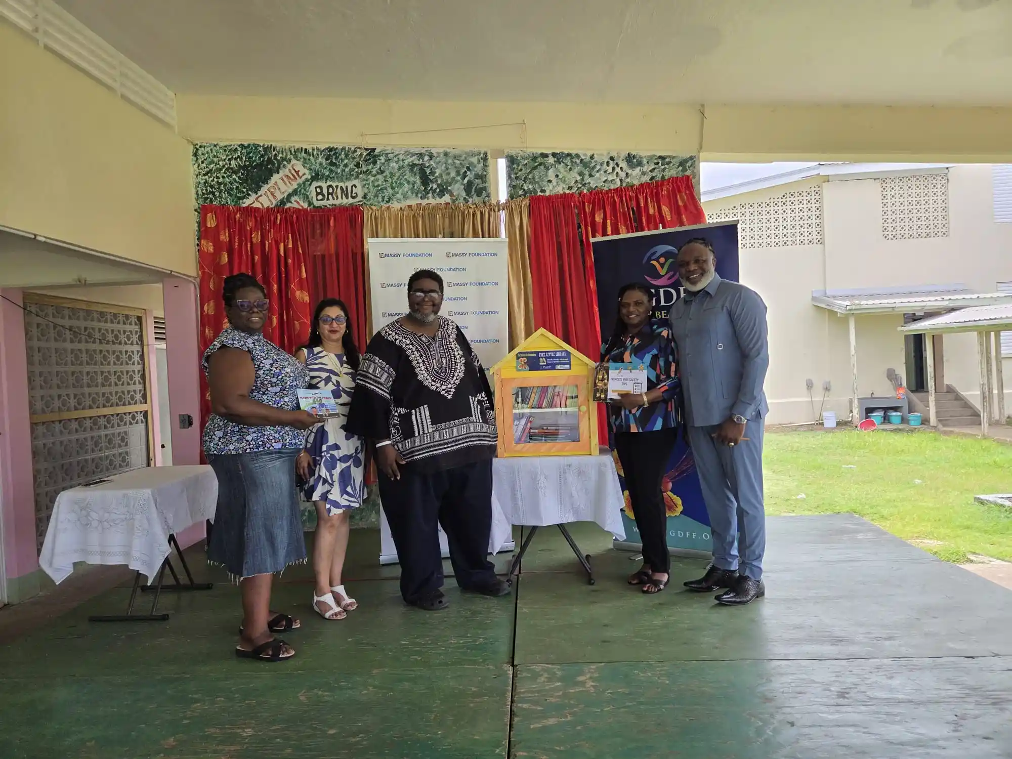 Little libraries5 Little libraries5